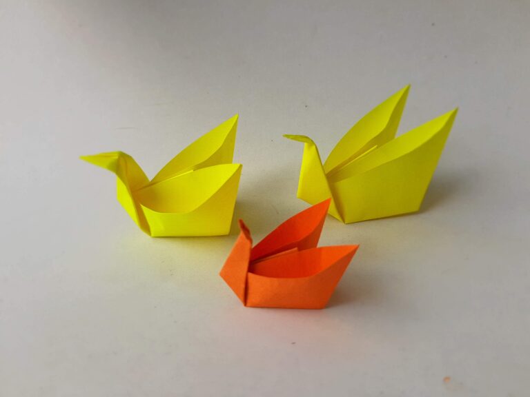 origami swan