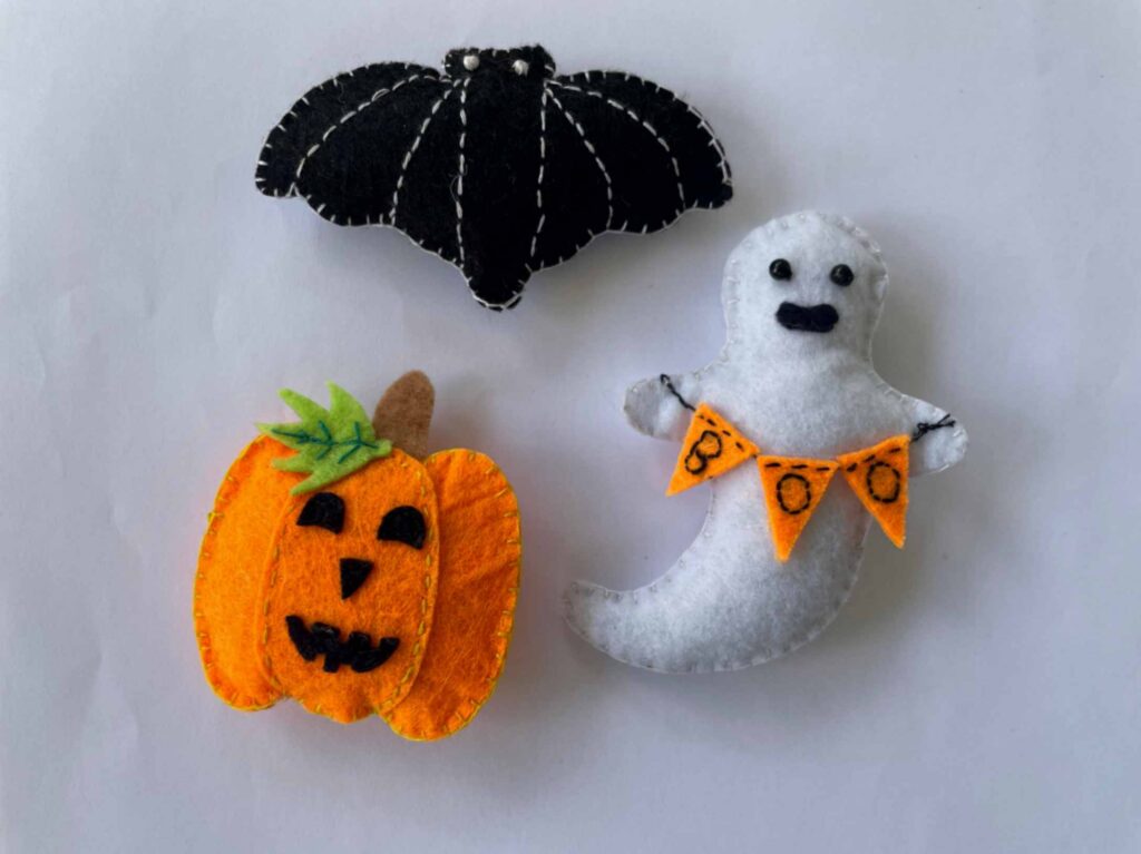 halloween felt crafts